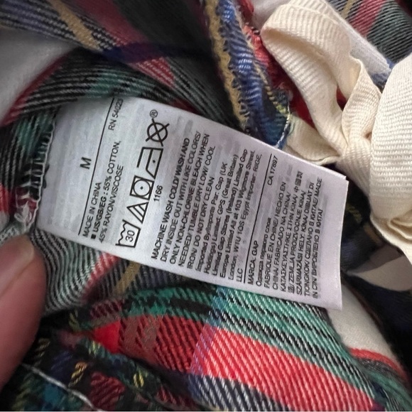 LOVE By Gap Red Plaid Flannel Pajama Two Piece Set Size Medium - Picture 11 of 16